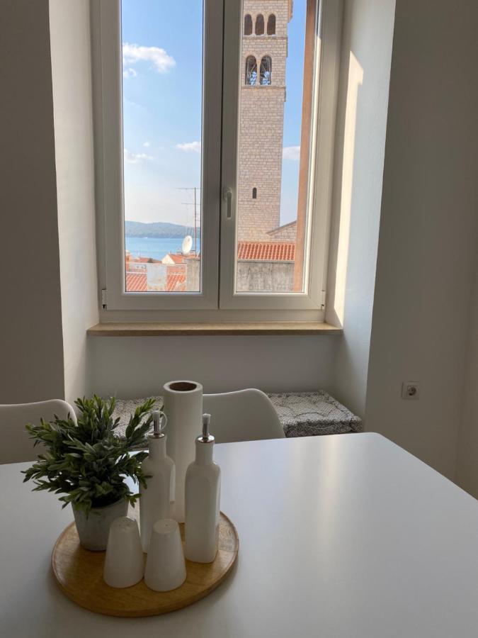 Sea View Flat In Central Pula Ngoại thất bức ảnh